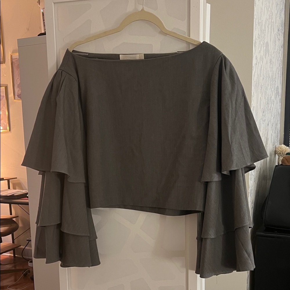 Elegant Gray Ruffle Sleeve Top